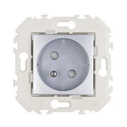 EFAPEL QUADRO45 GNIAZDO POJEDYNCZE Z UZIEMIENIEM 45112 KWAL